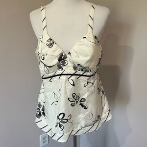 White House Black Market NWT Silk Tank Top Blouse Shirt Size XL.
